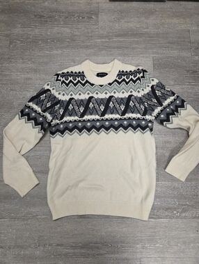 R&W Co Cream Crewneck Fair Isle Sweater with Navy and Gray Pattern